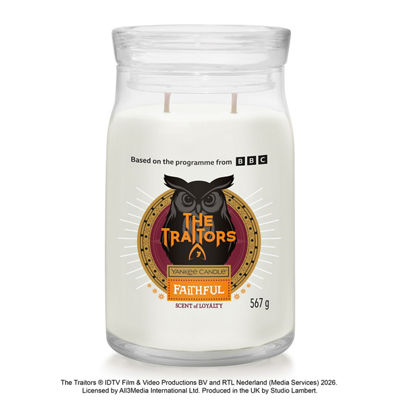 The Traitors: Faithful Candle